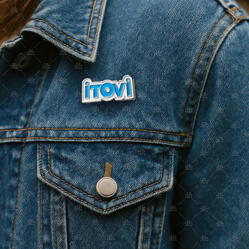 iTOVI Pin Badge